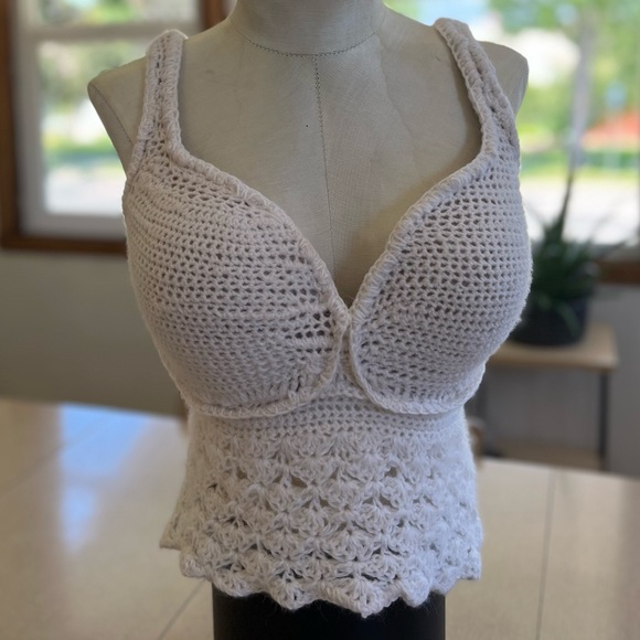 CUSTOM FESTIVAL TOPS - Picture 8 of 12